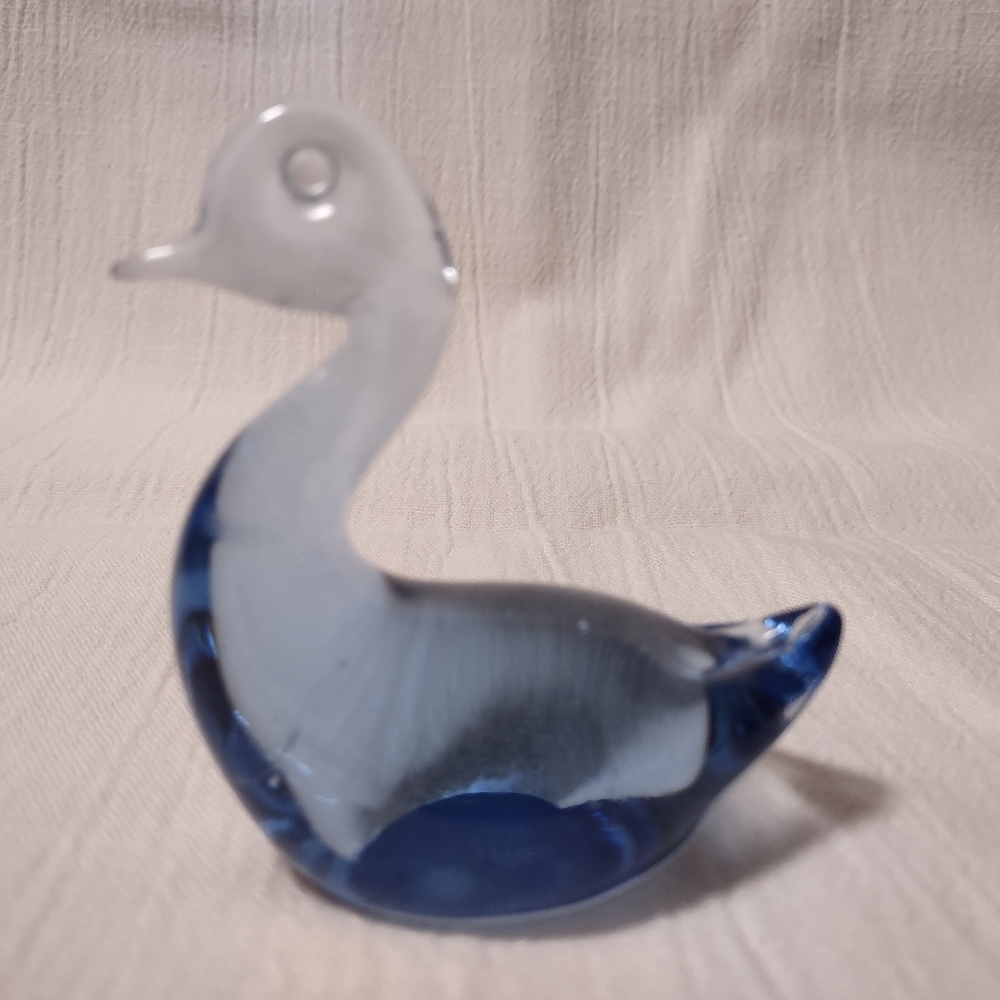 Hand Blown Art Glass Swan Duck Paperweight Figurine 3” Blue Clear Gradient